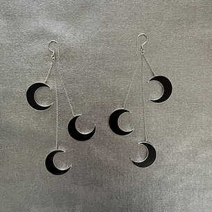 Moon earrings Black